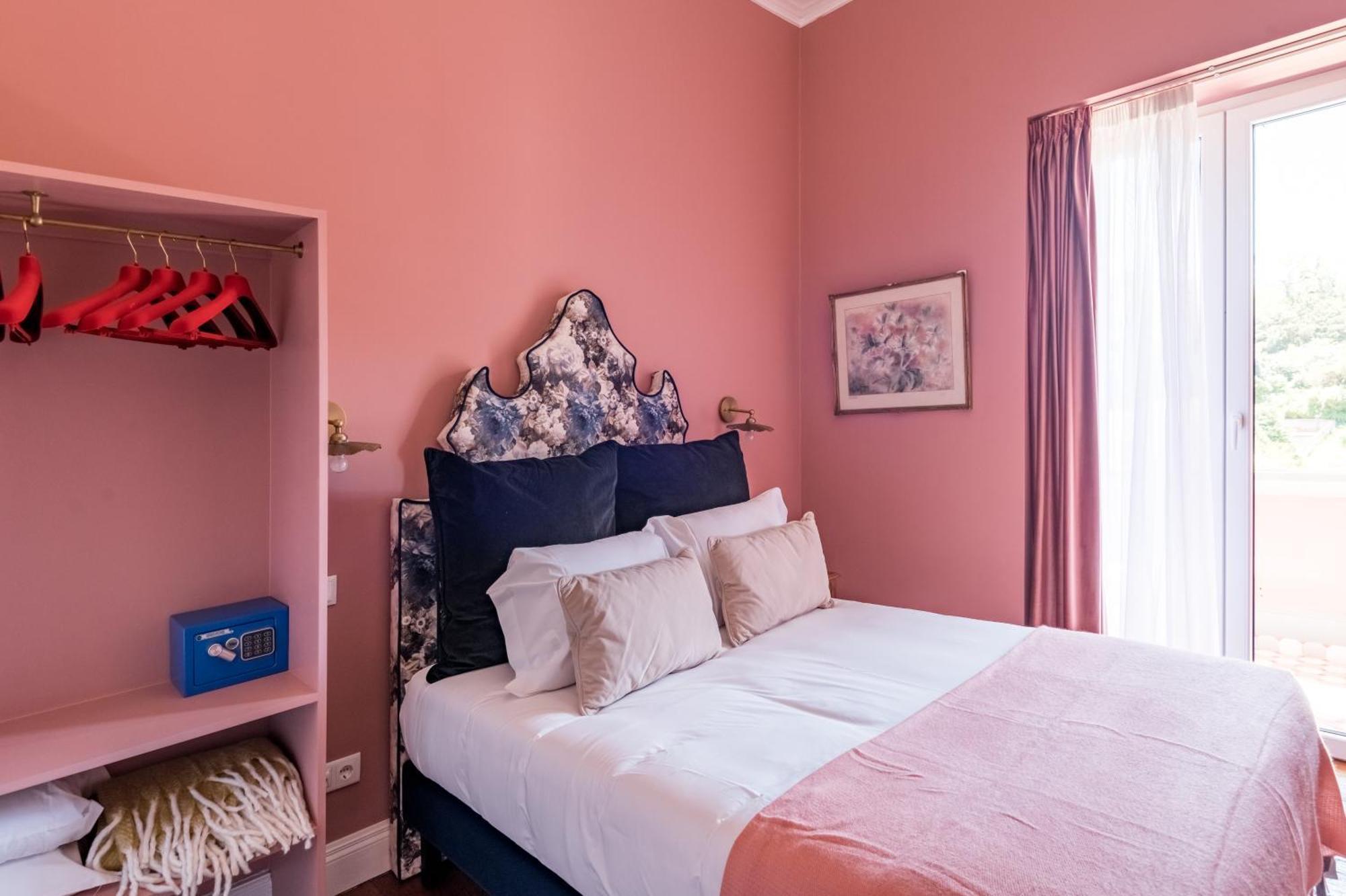 Camelia Boutique House Hotel *